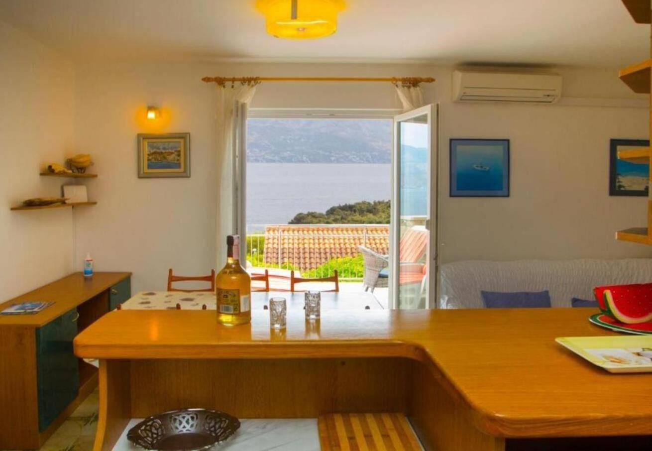 Apartments Damir - 80 M From Beach بوستيرا المظهر الخارجي الصورة