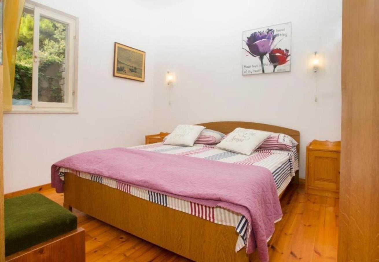 Apartments Damir - 80 M From Beach بوستيرا المظهر الخارجي الصورة